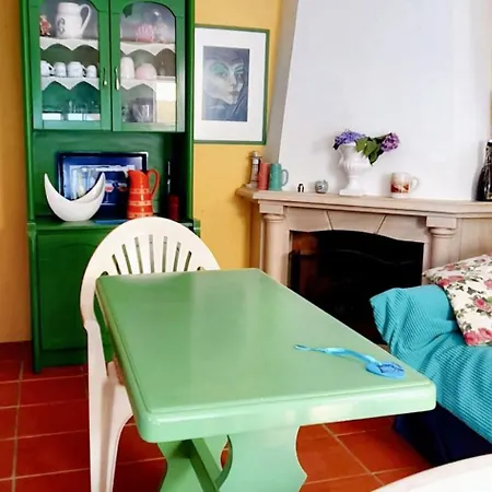 Apartment Comfortable In With Shared Pool 30 M²